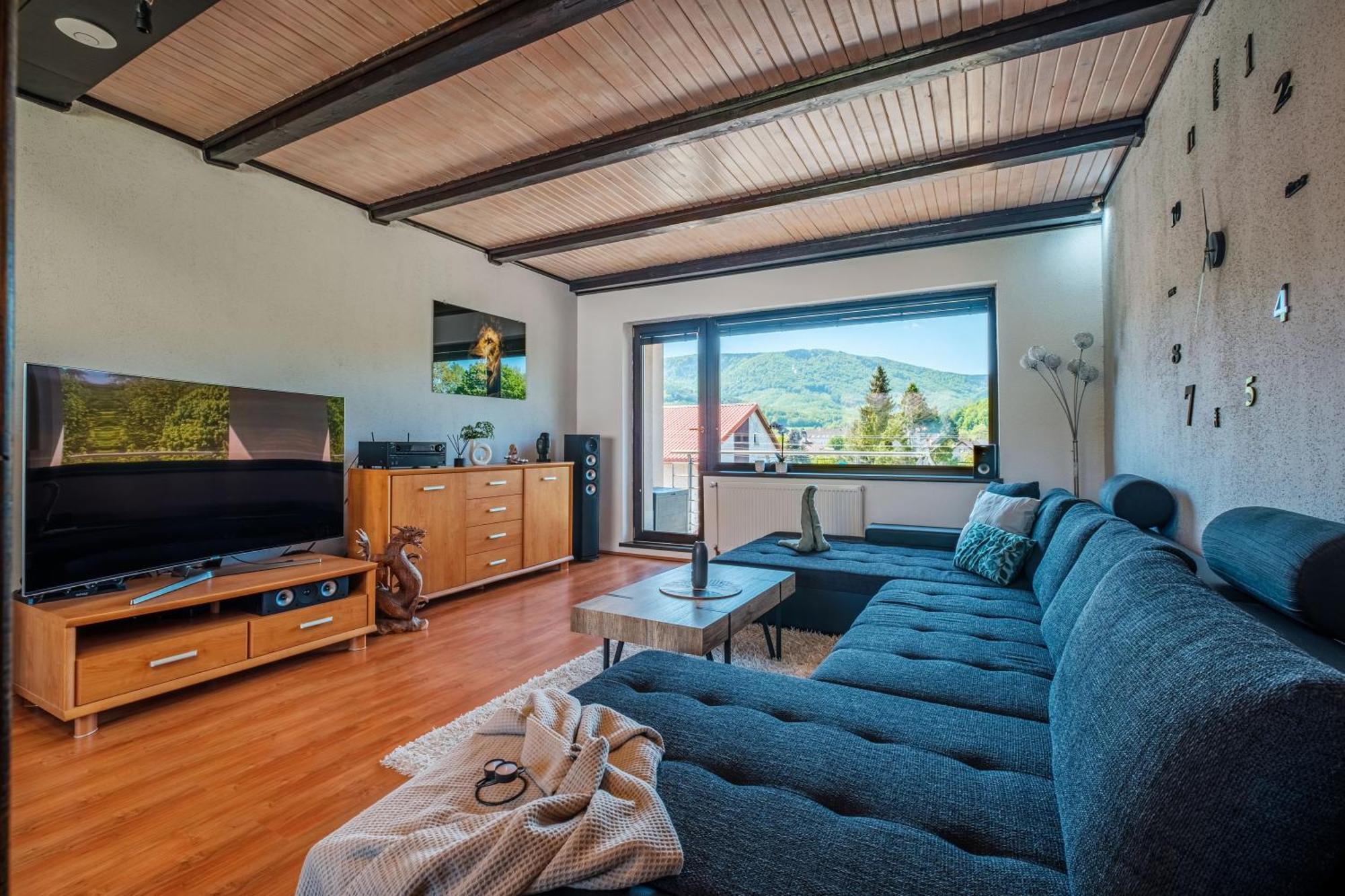 Apar7Man Jizerske Hory Apartment เฮนิเซ ภายนอก รูปภาพ
