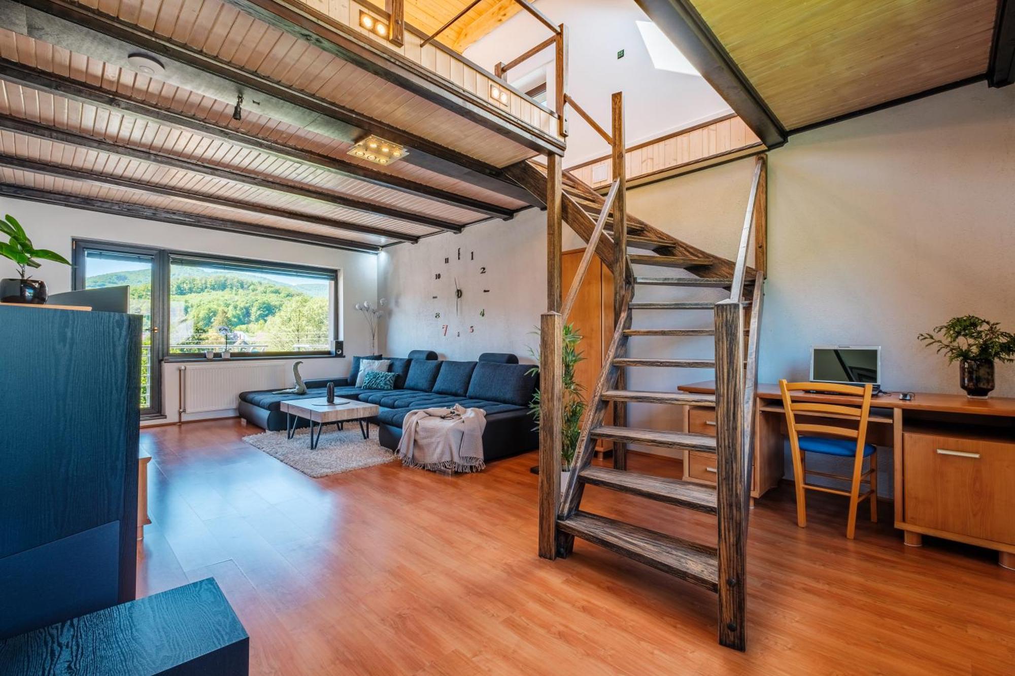 Apar7Man Jizerske Hory Apartment เฮนิเซ ภายนอก รูปภาพ